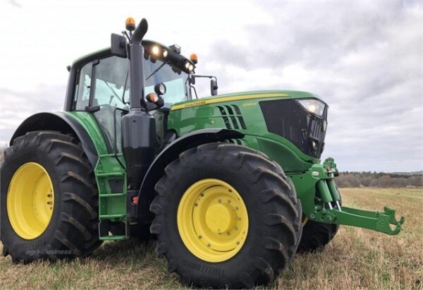 JOHN DEERE 6195M 2016