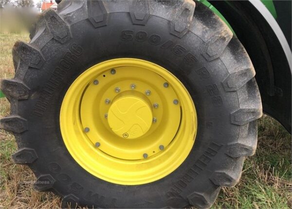 JOHN DEERE 6195M 2016