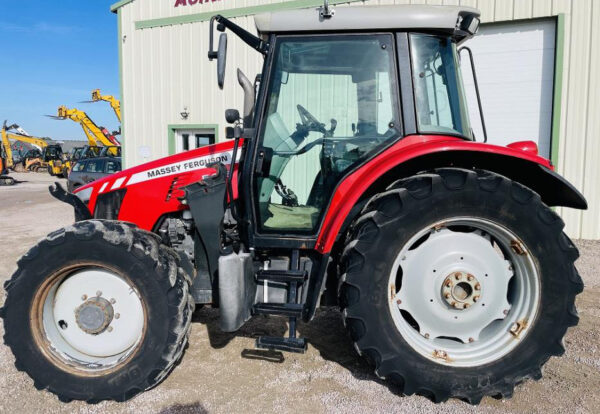 Massey Ferguson 5445