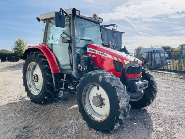 Massey Ferguson 5445